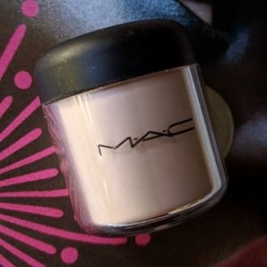 Rare MAC Fairylite Pigment (A56)